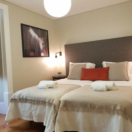 Finestay Bica Apartament