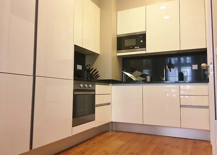 Finestay Bica